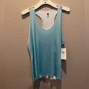 K-Swiss pleated v-neck tank